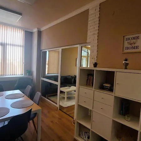 уютен в център Apartment